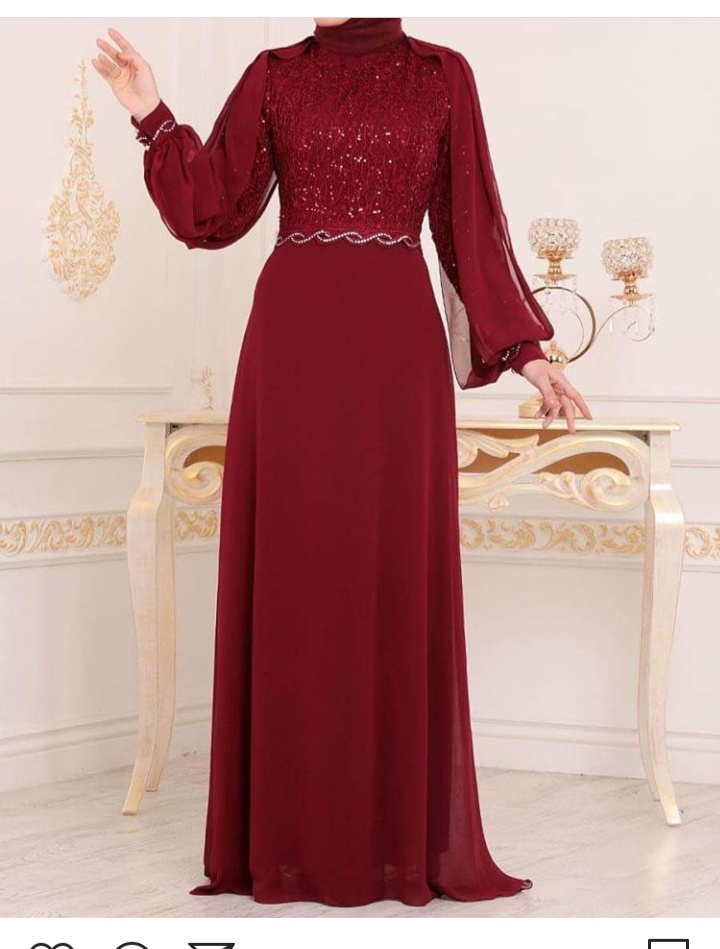تصميم بسيط لفستان محجبات تركي باللون الأحمر الداكن