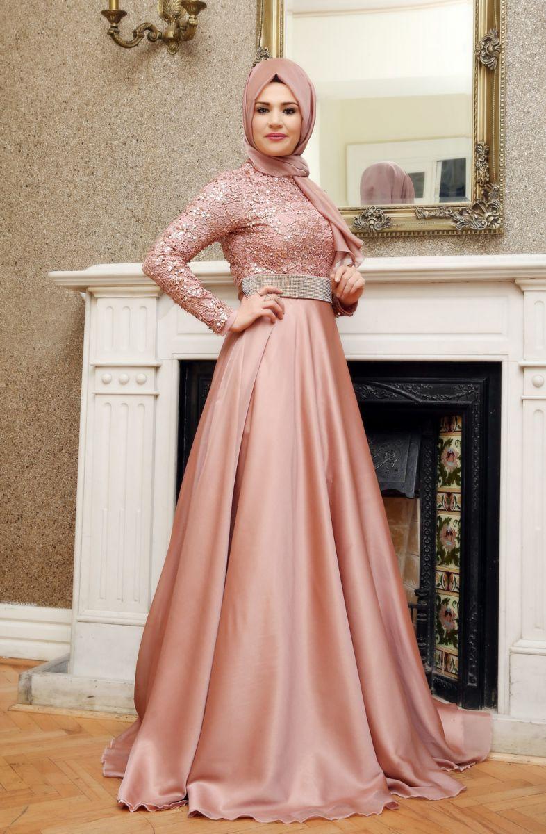 فساتين سوارية