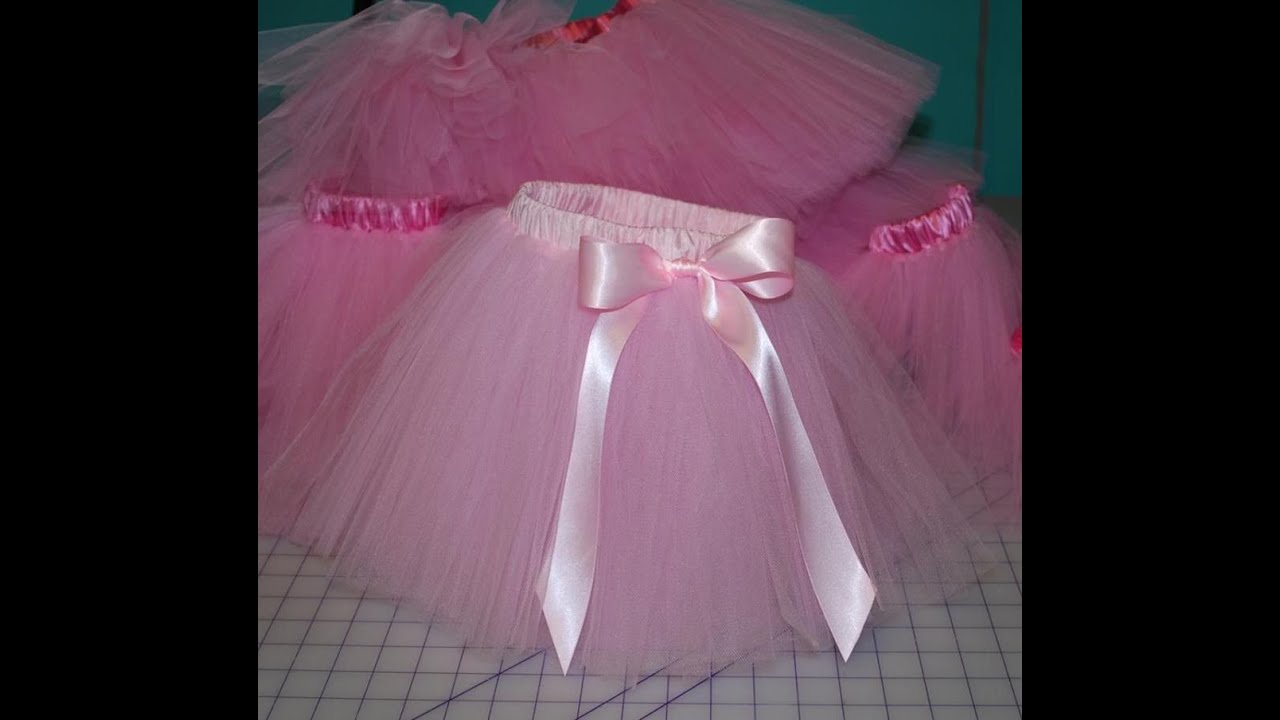 اللون البينك لتنانير الاطفال يناسب حفلات الزفاف