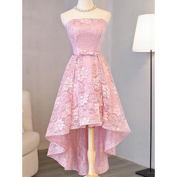 فستان خطوبة قصير منفوش باللون الزهري