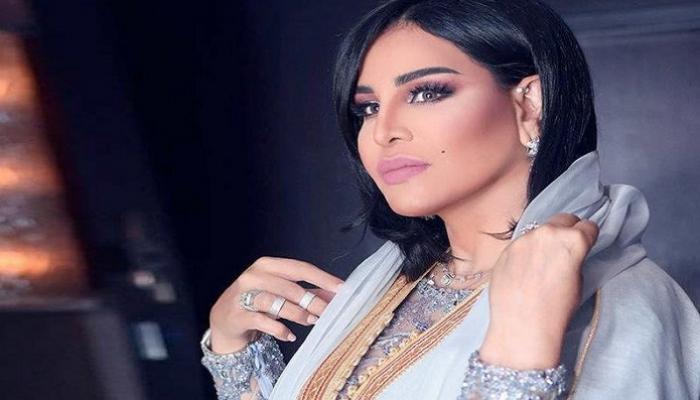 بالفيديو... أحلام تفاجئ الجمهور السعودي في أحد حفلاتها