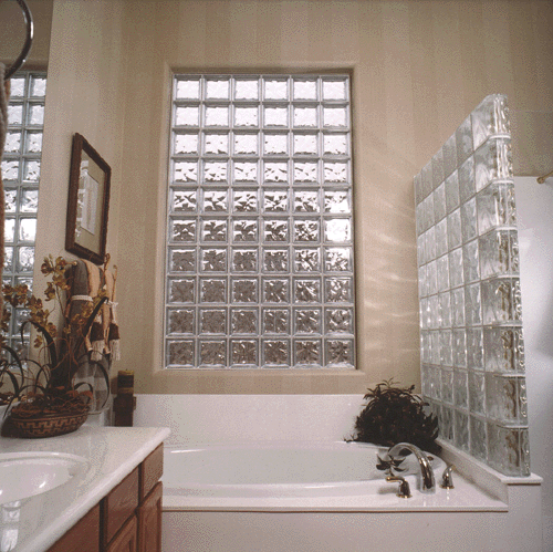 استخدام الطوب الزجاجي في ديكورات منازل 2019