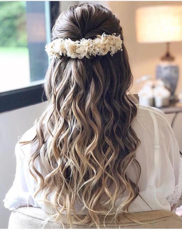 تسريحات-شعر-طويل-ويفى- (9)