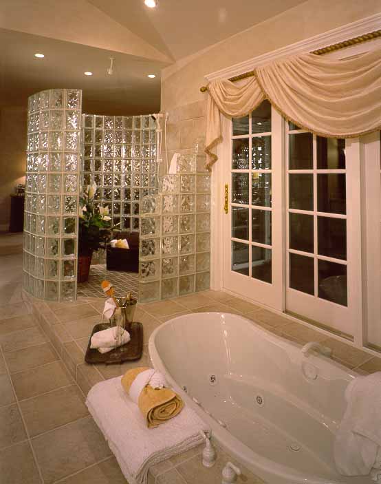 تصميم ديكور مميز باستخدام الطوب الزجاجي