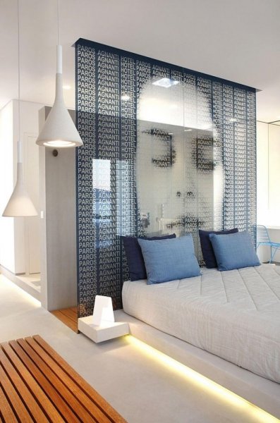 ديكور مميز لغرفة النوم باستخدام الزجاج