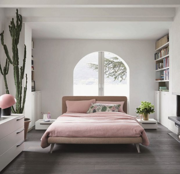 غرفة نوم ذات طابع رقيق