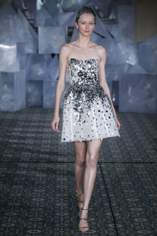 فساتين-خطوبة-قصيرة-فخمه- (1)