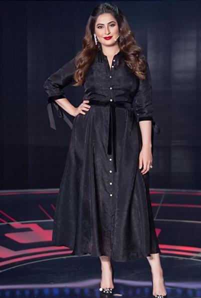 فساتين-رؤى-الصبان-٢٠١٩- (1)