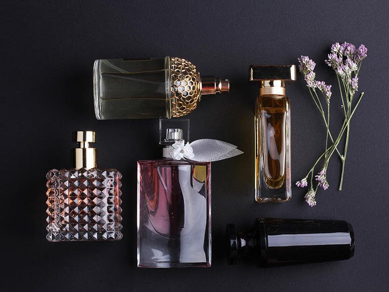 ٥٠ ٪ من الرجال يستخدمون العطور النسائية لهذا السبب !