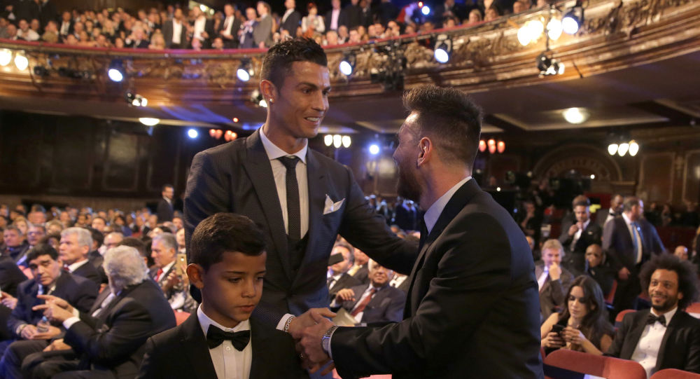 ميسي يصرح يظل ريال مدريد منافس صعب دائما ويتمني عودة رونالدو إليه