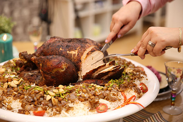 تحذير خطير من غسل " الديك الرومي " قبل طهيه