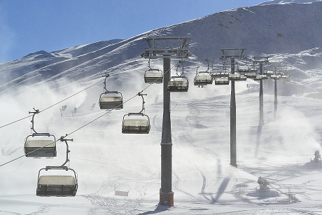 فندق فورسيزونز باكو يقدم لضيوفه تجربة شتوية مليئة بالروعة