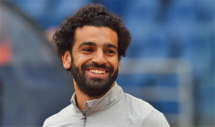 محمد صلاح يحتفل مع ليفربول بعيد الميلاد على الطريقة المصرية