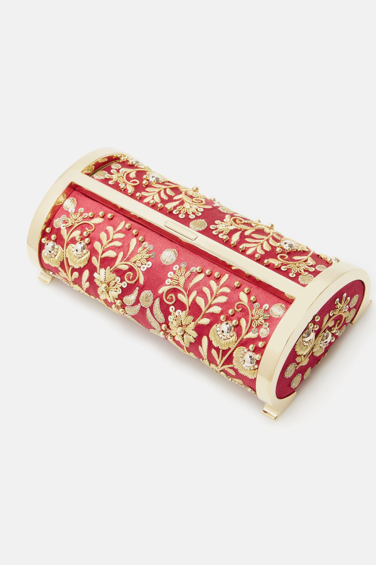 CH_Metropolitan-Insignia_bag_02