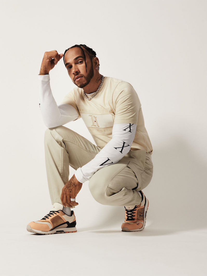 تومي هيلفيغر تُطلق مجموعة موسم ربيع 2020