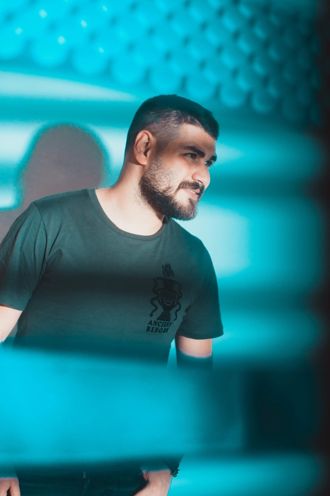 محمد المجذوب يحيي حفلاً غنائياً ضمن برنامج Live At Aloft Hotels