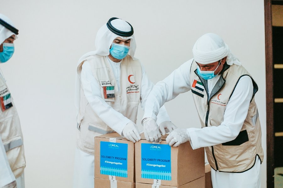 برنامج تضامن من لوريال الشرق الأوسط لدعم التصدي لوباء "كوفيد-19" في الإمارات 