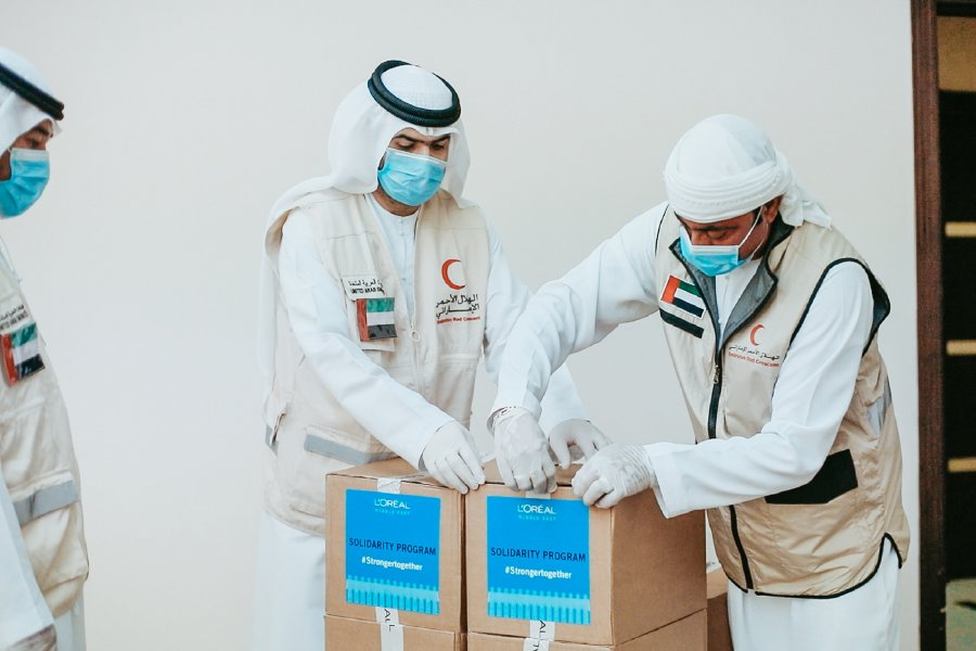 برنامج تضامن من لوريال الشرق الأوسط لدعم التصدي لوباء "كوفيد-19" في الإمارات
