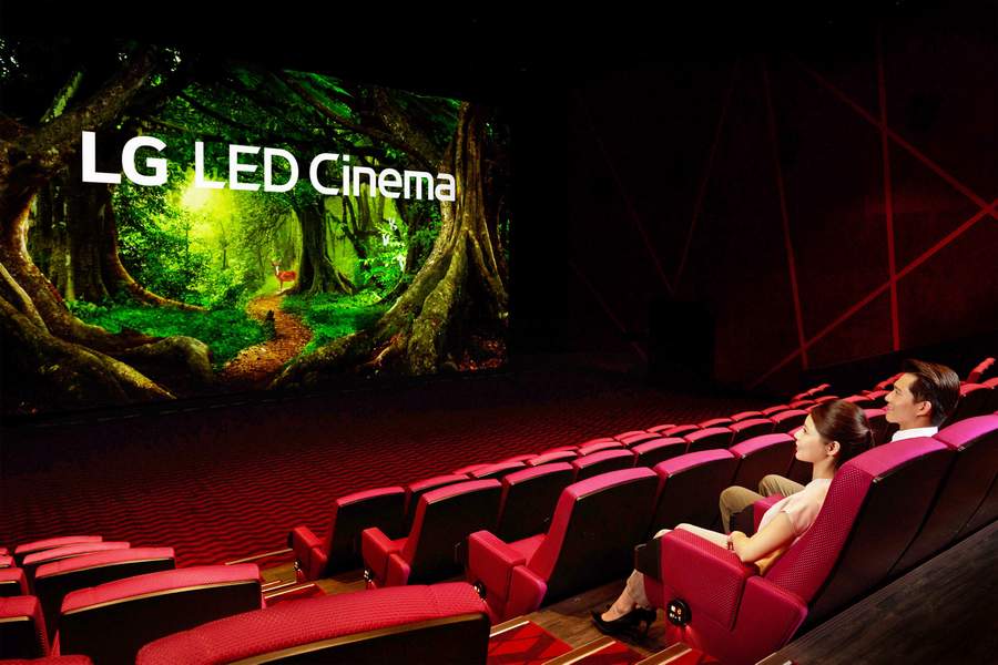 أوّل سينما تستخدم شاشةLED  السينمائية من إل جي