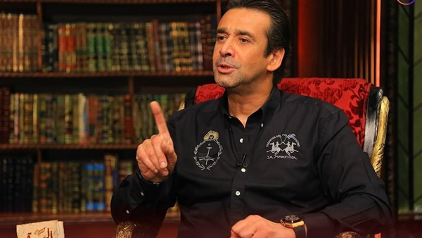 ساعة كريم عبد العزيز ثمنها 700 ألف جنيه