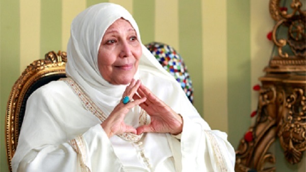 تشييع الدكتورة عبلة الكحلاوي من مسجدها بالمقطعم