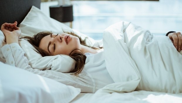 نصائح مهمة لإنقاص وزنك أثناء النوم