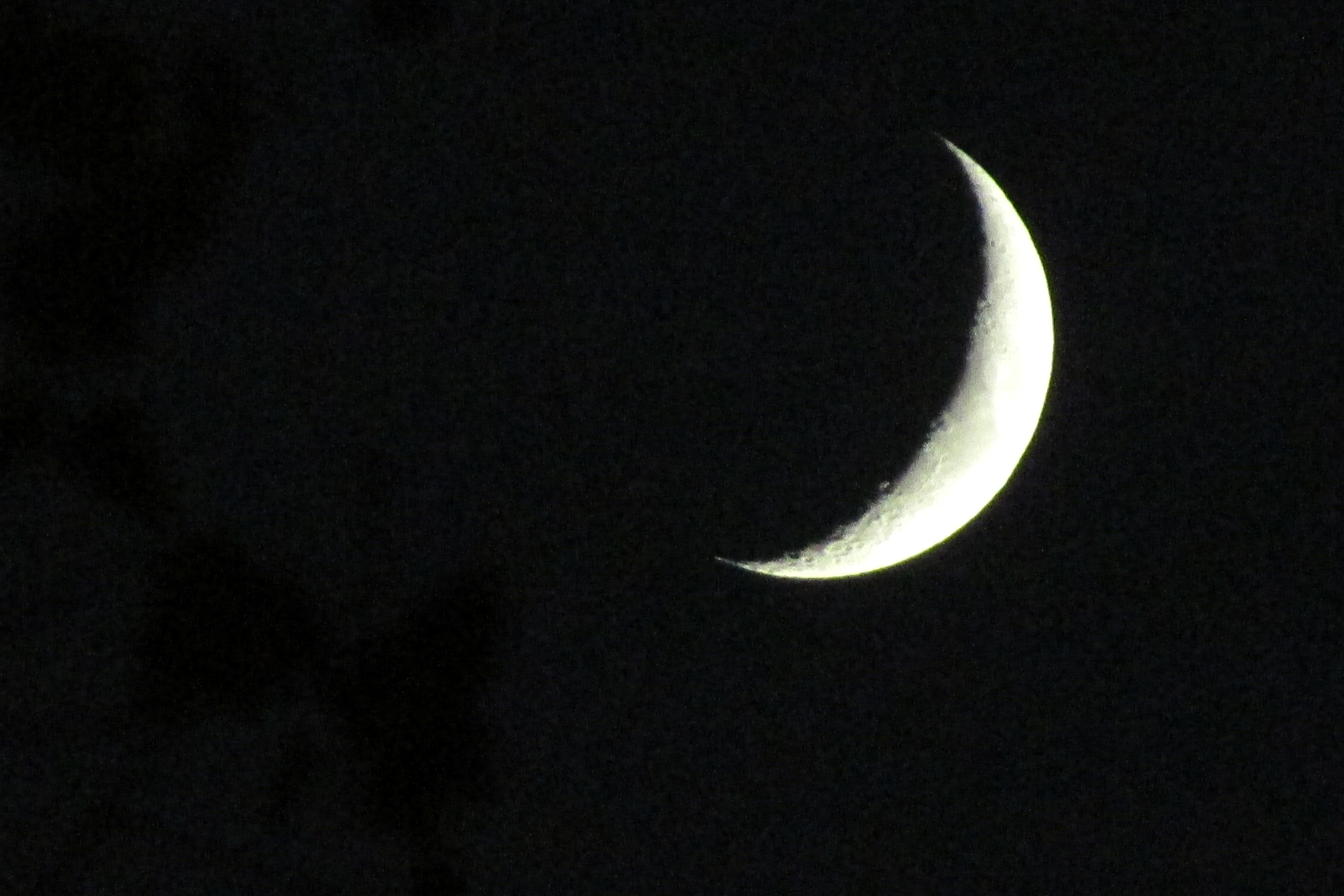 أول أيام رمضان المبارك وعيد الفطر فلكيا