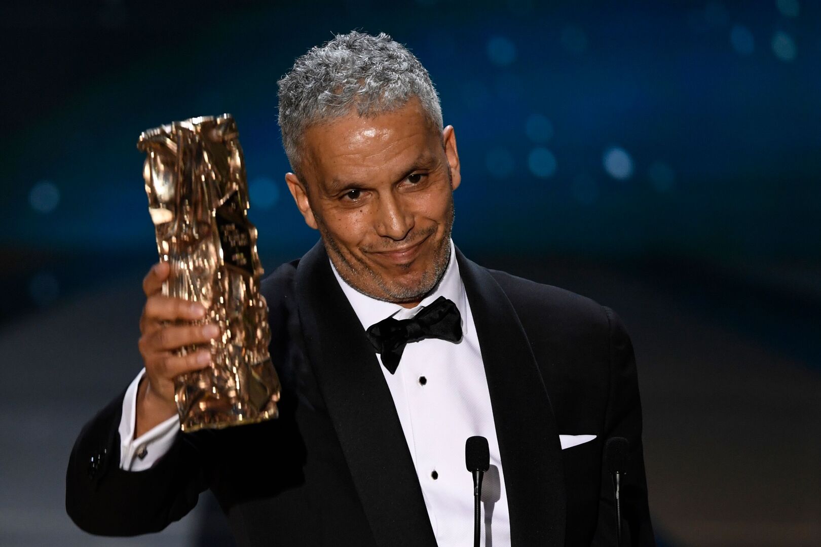 ممثل عربي يفوز بجائزة أفضل ممثل في جوائز سيزار