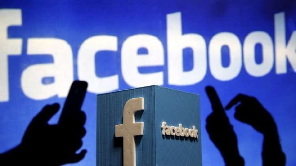 تعاون فيسبوك وجوجل في مد كوابل بحرية جديدة لنقل الإنترنت
