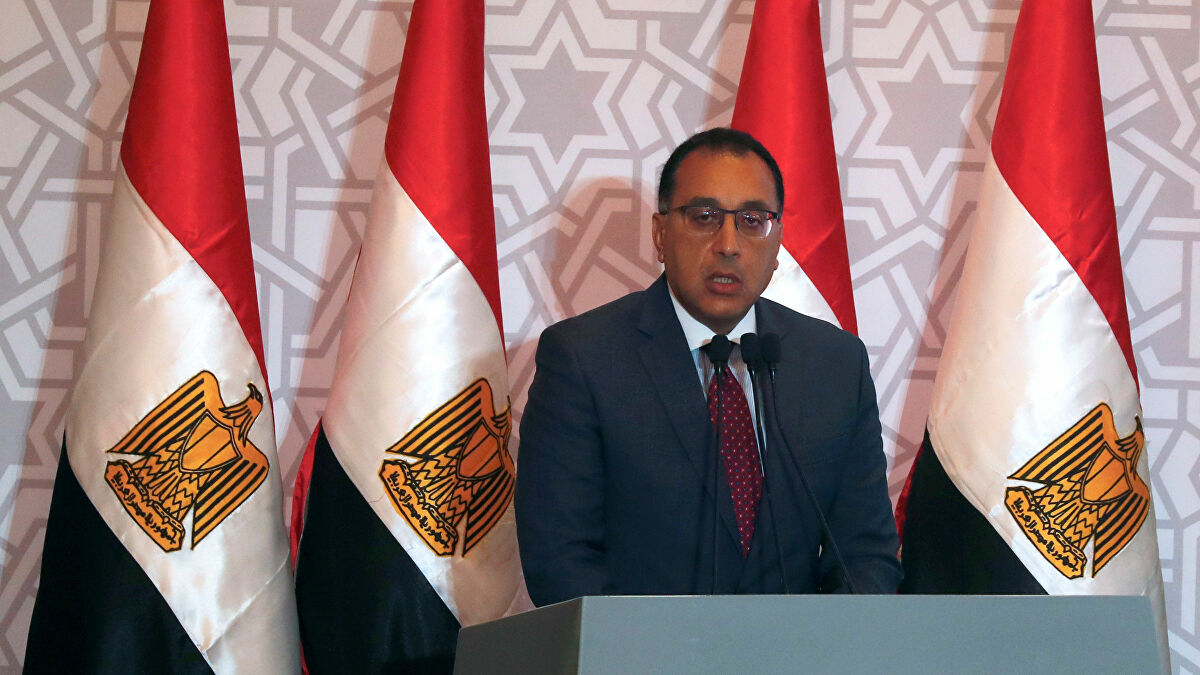 الحكومة المصرية تحذر المواطنين وتدعو لإجراءات حاسمة