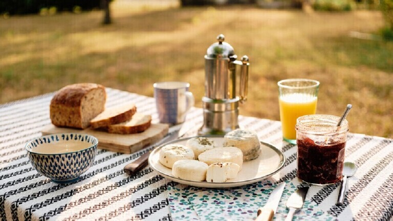 الوقت الأمثل لتناول الإفطار يوميا