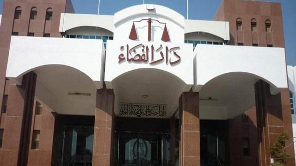 تغريم زوج 5000 درهم إماراتي لإتلافه نظاره زوجته