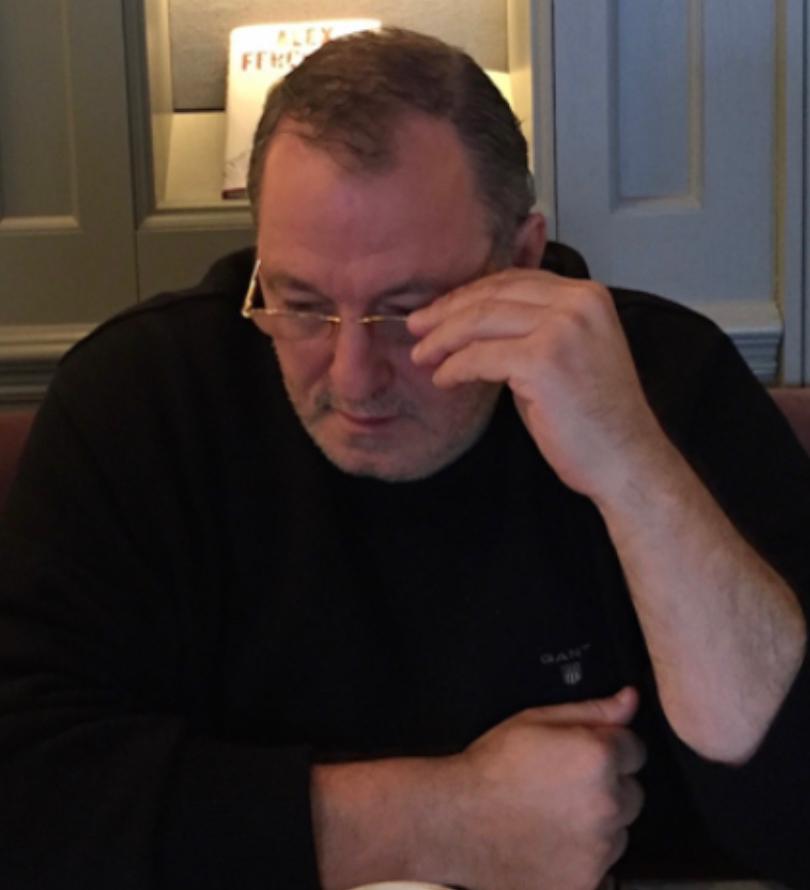 عدنان الكاتب