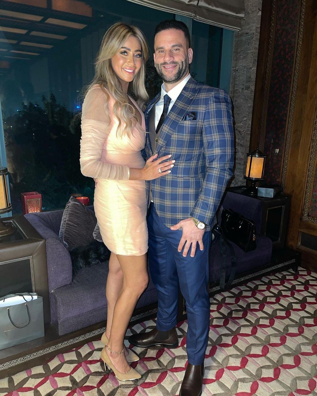 غادة عبدالرازق تنشر صورة خطوبة روتانا