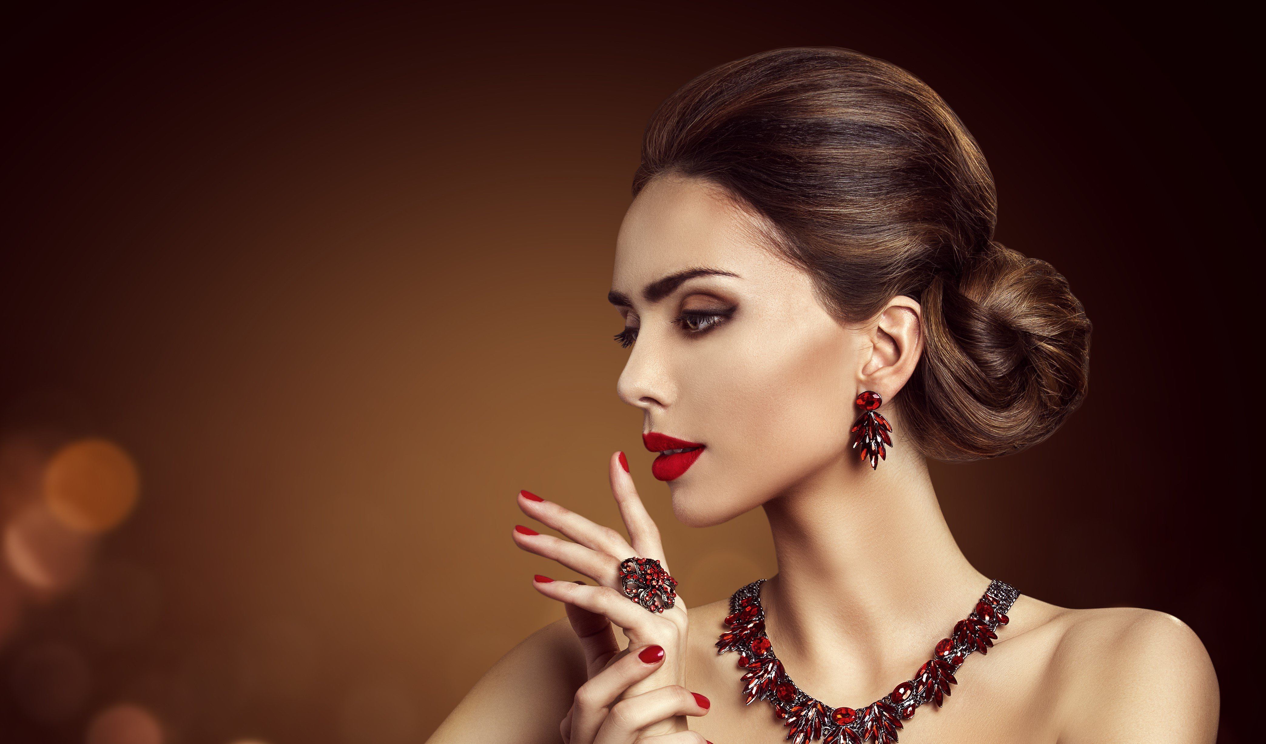 تسريحات راقية للشعر الطويل موضة 2022