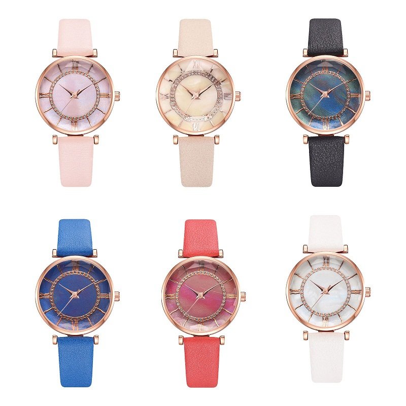 ساعات نسائية راقية من مختلف الأنواع والماركات العالمية