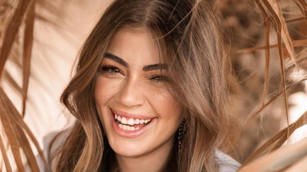 ليلى زاهر تحتفل بعيد ميلاد شقيقتها