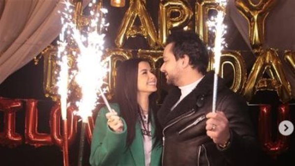 منة عرفة تحتفل بعيد ميلاد زوجها
