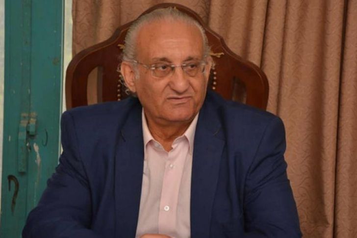 أحمد حلاوة في العناية