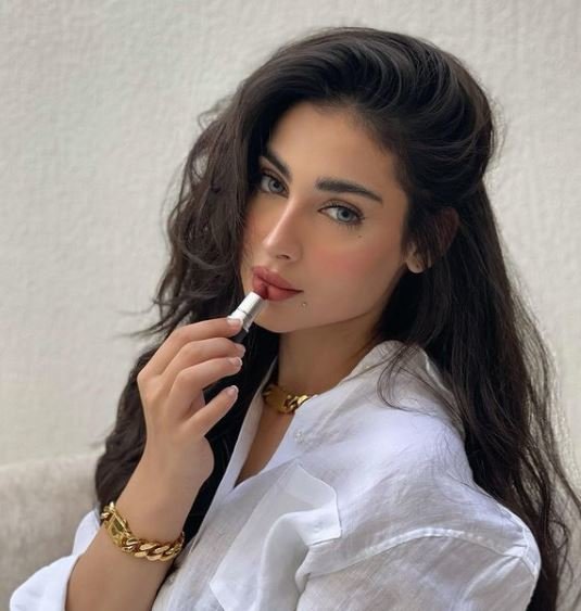 زينب العلوان قبل عملية التجميل