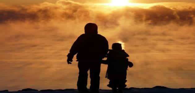 تفسير حلم الجلوس مع الميت للعزباء في غرفتها