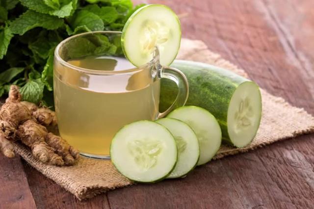 مشروبات لتخسيس الكرش للنساء
