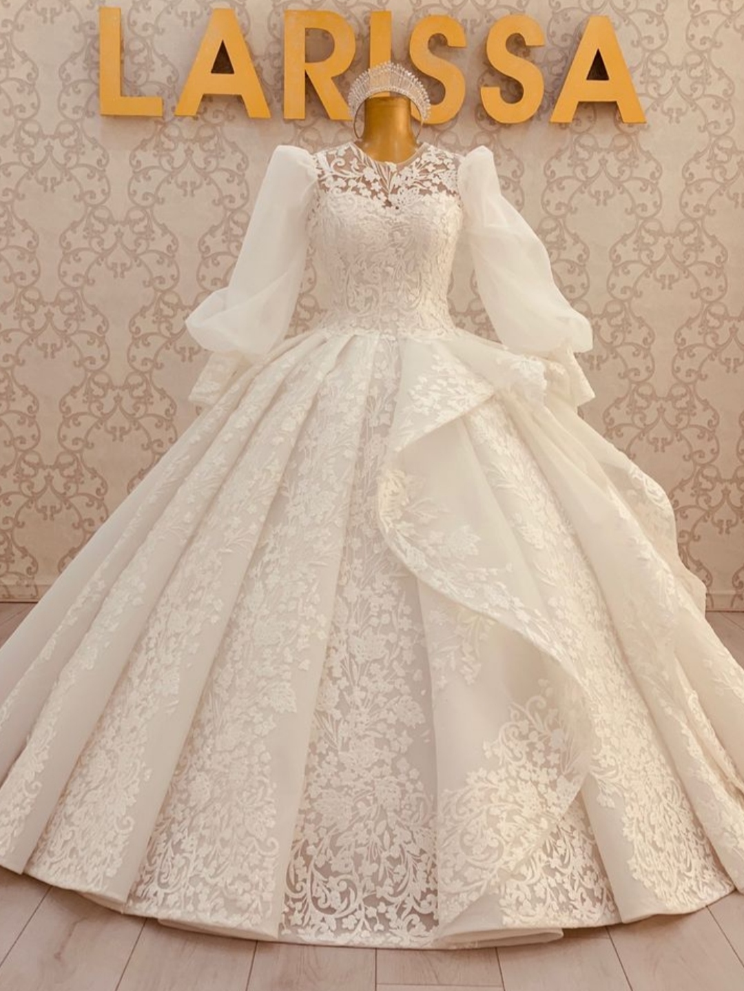 فساتين زفاف منفوشة للمحجبات