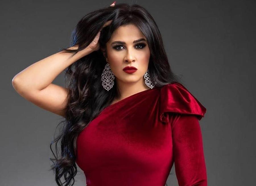 ياسمين عبدالعزيز