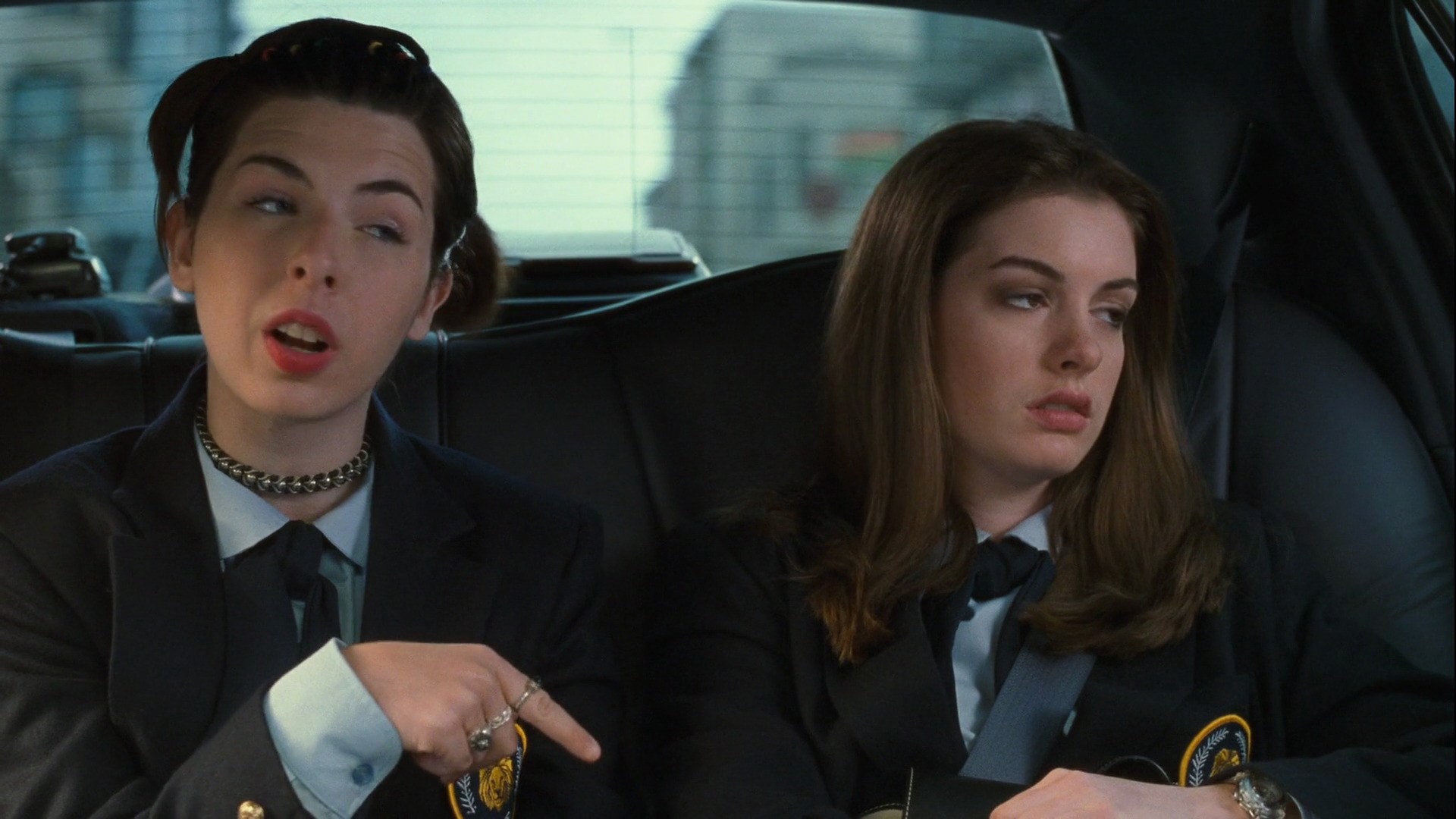 آن هاثاوي تدعم الجزء الثالث من مسلسل princess diaries