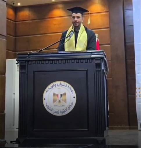 أحمد الفيشاوي بعد حصوله على الدكتوراة الفخرية يارب أكون عند حسن ظنكم وأعمل أفلام أقوى من كل اللي فات