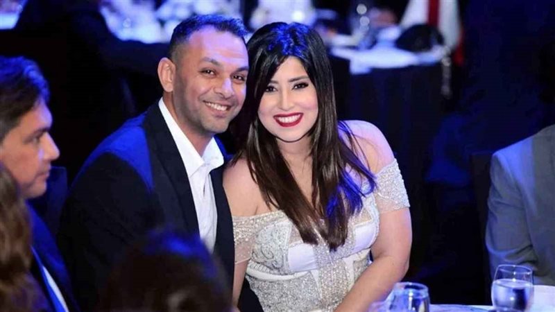 محمد عز العرب يستغيث وآيتن عامر تمنعه من رؤية أولاده