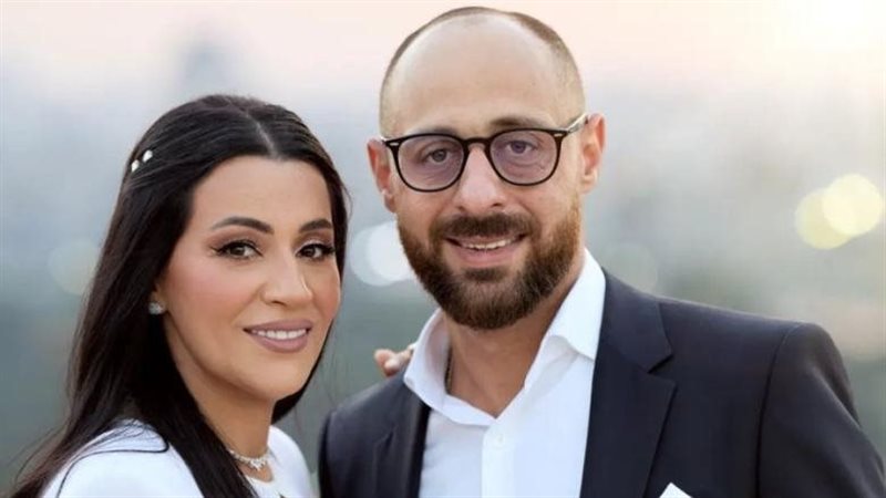 بتول عرفة تعلن انفصالها