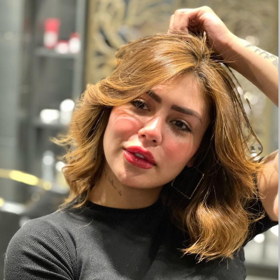 البلوجر "هدير عبد الرازق": اتجوزت راجل محترم