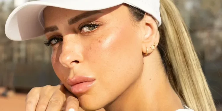 ريم مصطفى توضح حقيقة ارتباطها بالنجم محمد صلاح